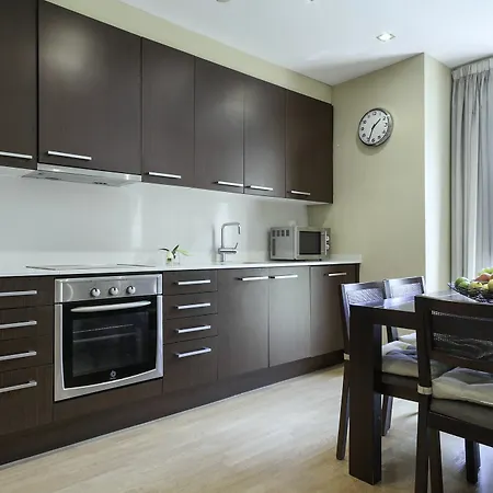 Apartment Short Group Camp Nou Serviced *