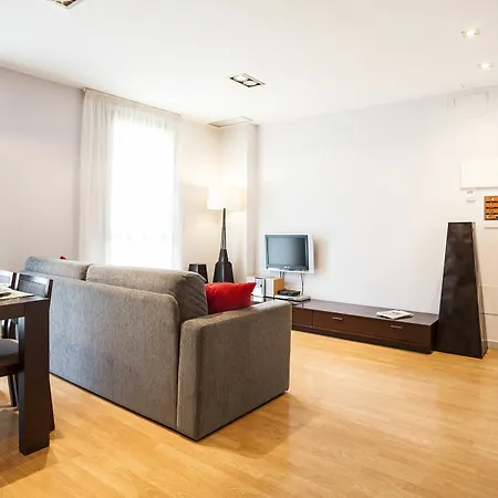 Apartment Short Group Camp Nou Serviced Barcelona