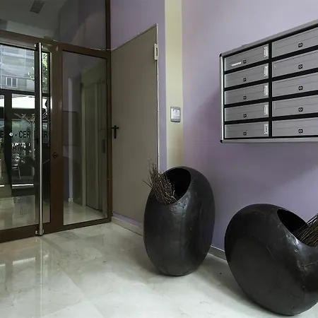 Short Group Camp Nou Serviced Apartment