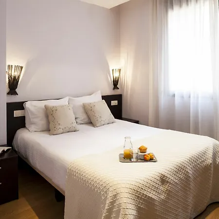 Short Group Camp Nou Serviced Apartment Barcelona